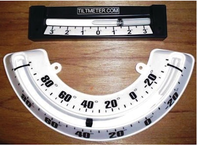 Model003andmodelbai 10057126