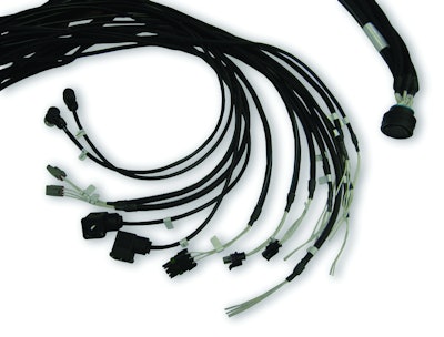A cable harness complete with different connectors is supplied with the control unit