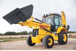 Nhcb95 Cloaderbackhoe 1