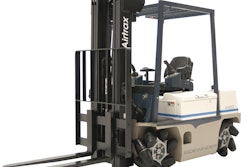 An omni-directional drive system on the SIDEWINDER forklift truck enables to vehicle to instantly move in any direction.