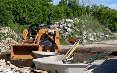 Case Supports Victory Garden Installation