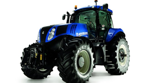 New Holland's T8 Series tractor will now be available with the AutoCommand continuously variable transmission.