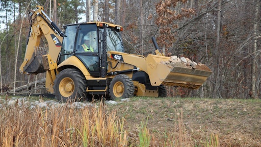 Caterpillar 420 F Backhoe Loader