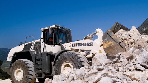 Liebherr L586
