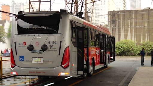 Scania 3 Axle15 Meter Trolleybus