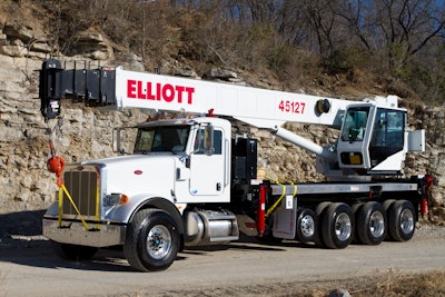 Elliott Equipment Comp 45127 R Boom Truck