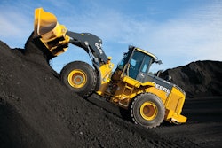 The John Deere 644K Hybrid wheel loader uses a diesel engine running at steady state to turn an electric generator.