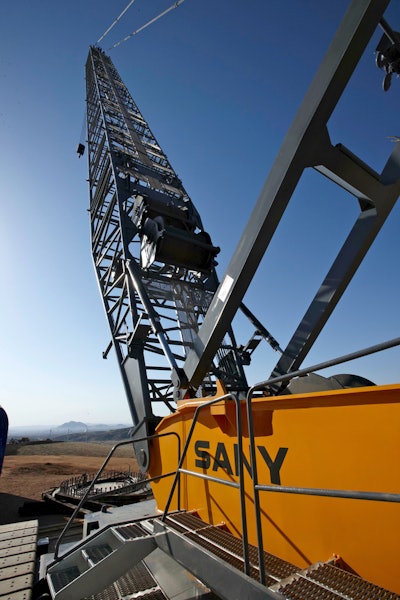 Sany America 8300 Crane