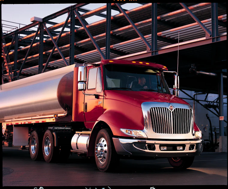 Production begins for Navistar's TranStar with 13-liter SCR engine ...