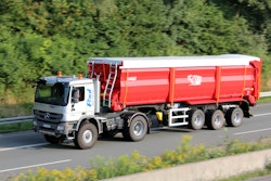 Paul Nutzfahrzeuge Agricultural Tractor Semi Trailer