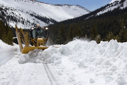 Cat M Series Motor Grader