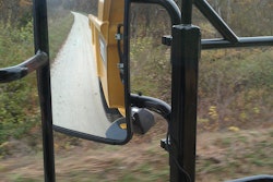 Larger side mirrors on the G Series help increase visibility to the side and rear of the truck.