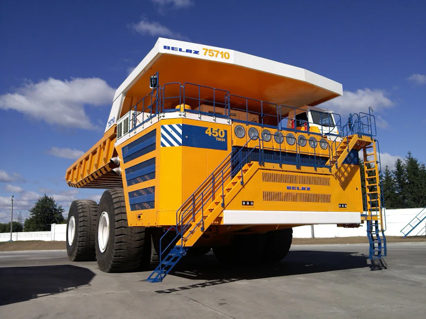 Siemens driving gear powering world's largest mining dump truck Siemens driving gear powering world's largest mining dump truck