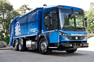 Dennis Eagle1