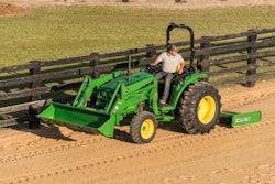 John Deere Compactutilitytractor
