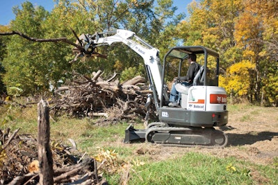 Bobcat E32i 2 Hr