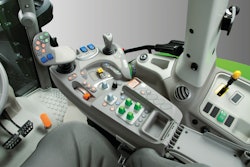 The multifunction armrest, MaxCom, enables operators to manage 90% of the tractor's functions and components from the armrest.