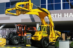 Pettibone Cary Lift154