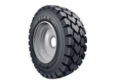 Titan MXL tire for wheel loaders and articulated dump trucks