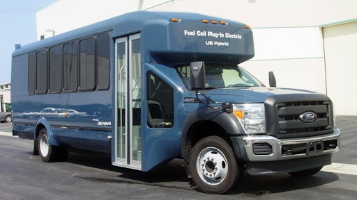 A shuttle bus featuring US Hybrids' plug-in fuel cell technology.