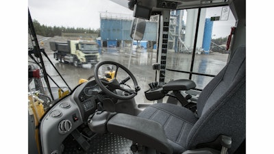 VolvoCE_L110H_L120H_WheelLoaderCab