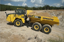Komatsu_HM300_5ArticulatedDumpTruck