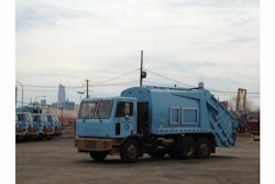 MotivPowerSystems_AllElectricGarbageTruck