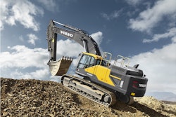 VolvoCE_EC480ECrawlerExcavator