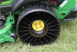 Michelin_XTWEELTurfTire