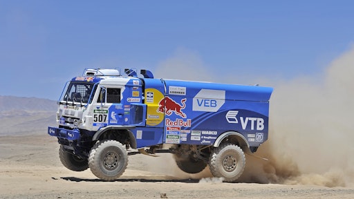 The KAMAZ-master race truck competing in the Dakar 2015 rally featured several WABCO safety and efficiency technologies.