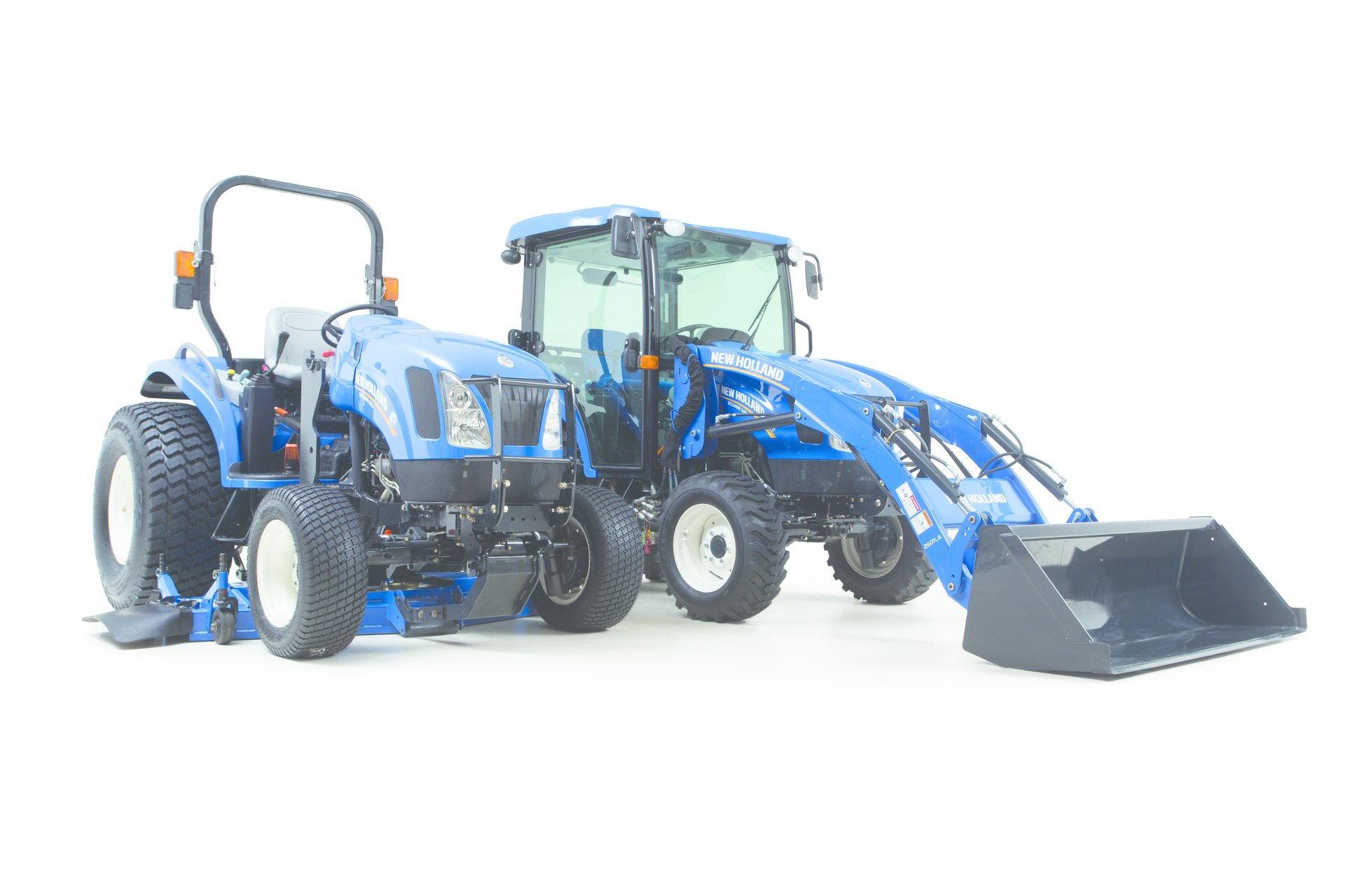 New Holland Boomer™ Deluxe CVT 46D » Flint New Holland Inc., Michigan