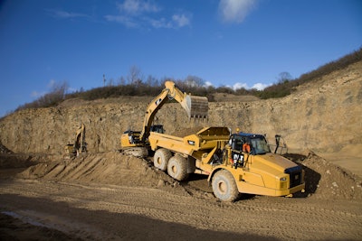CaterpillarInc CSeriesArticulatedTruck Loading 5512dd87d9055
