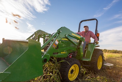 3038E Series compact utility tractor