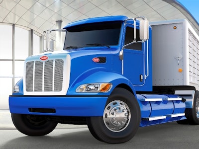 Peterbilt CNGTruck 551ad77f00a21