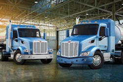 Peterbilt LNGModels579and567 551bf016b75ce