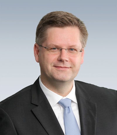 Berend Bracht Bendix President and CEO 415 554eff471c8f6