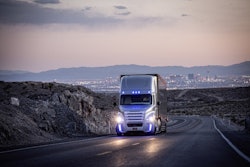 DTNA FreightlinerInspirationTruck 555f2c6fe14e7