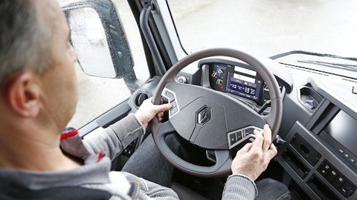 renault trucks optimod 1 555f22464b74b