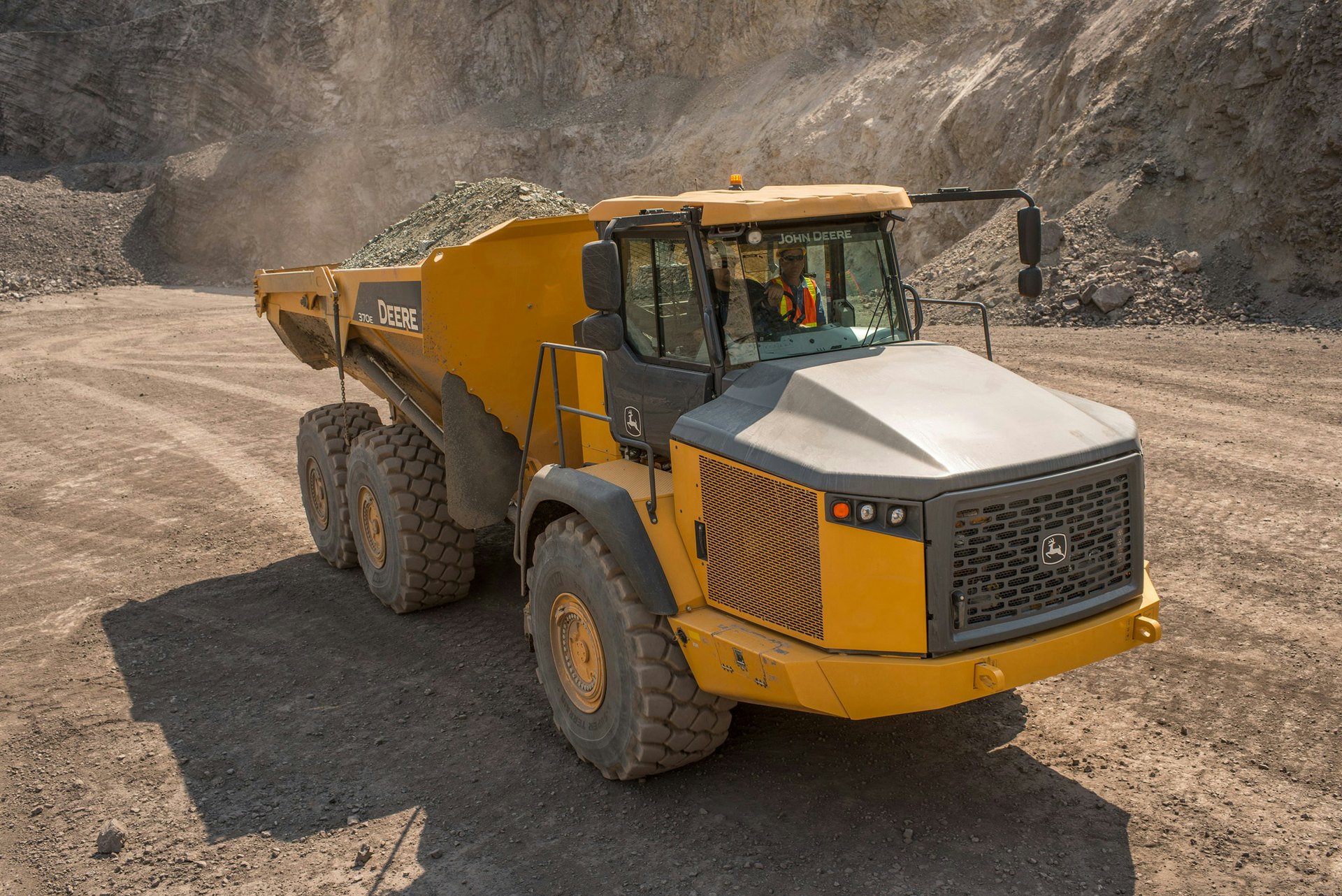 New John Deere articulated dump trucks feature newly designed cabs