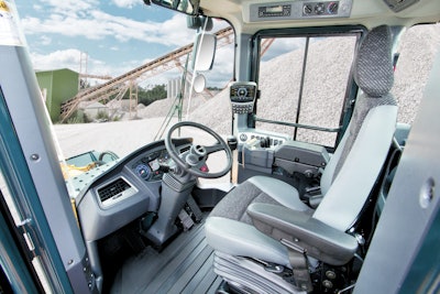 Hyudai HL960 cab interior HR 55a3f22a0fa0e