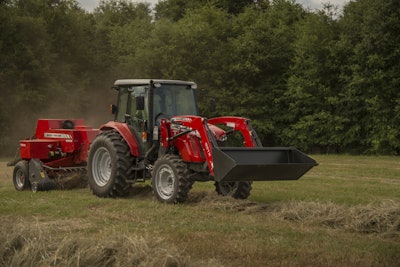 AGCO Massey Ferguson 4600M square baler loader 300dpi 08282015 55e0783c66c16