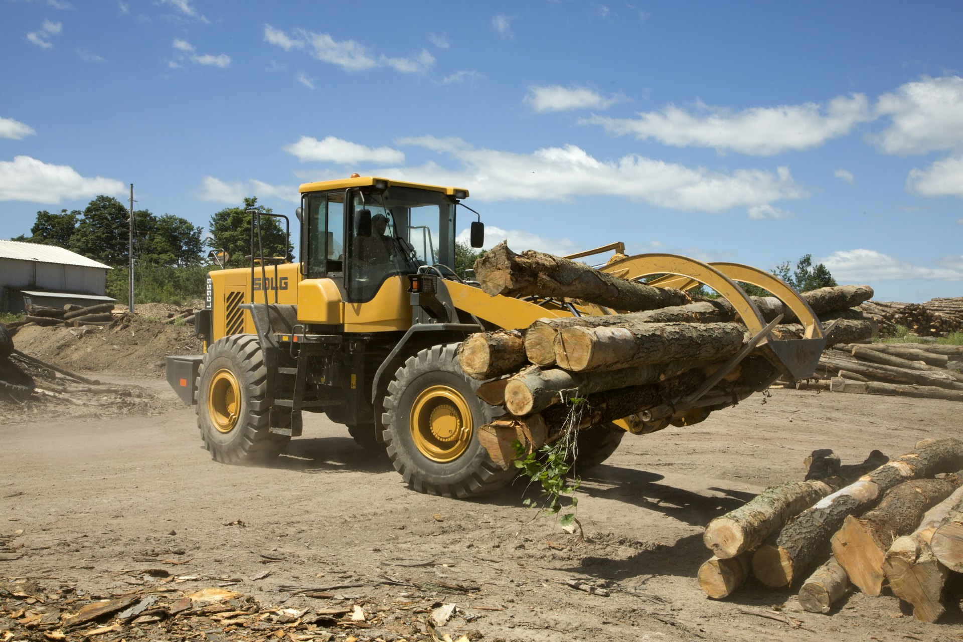 sdlg wheel loader meets rigorous demands of waste to energy wood pellet manufacturer oem off highway sdlg wheel loader meets rigorous