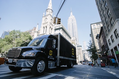 Harting RoadshowTruckNYC 5602b2610b027