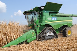 Camso CTS Combine Action 5642003b967f6