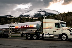 Oakley Transport 563cbf2b25464