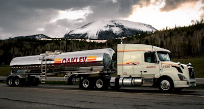 Oakley Transport 563cbf2b25464