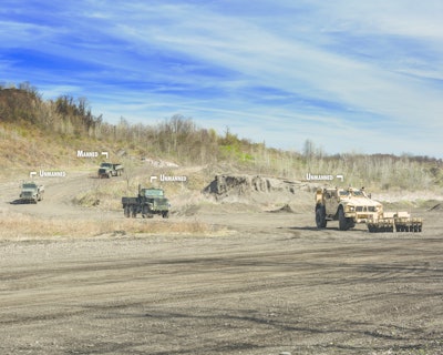 Oshkosh M ATV withTerraMax 564105745a596