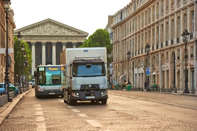 Renault Trucks D all-electric vehicle which generates no noise or polluting emissions