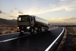 renault trucks t tanker 563baafd0717e