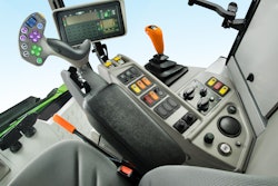 DEUTZ FAHR C6000 4 565de8a0e5cd9